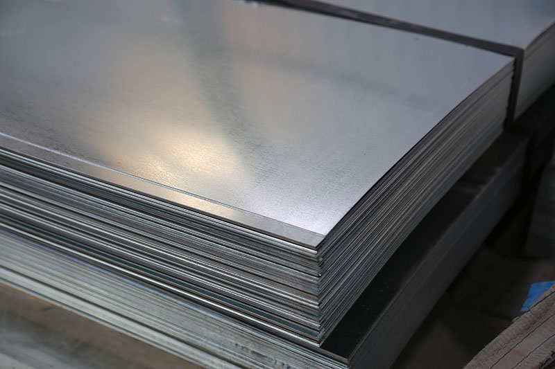 Koç Elektrometal, Elektrogalvaniz, Ankara Elektrogalvaniz, Galvaniz, Çinko Galvaniz, Bağlantı Parçaları, Boru ve Profiller, Basınçlı Kaplar, Çelik Konstrüksiyon, Makine İmalatı, İnşaat Makine ve Ekipmanları, Makine Kabinleri, Kent içi metal ürünler, özel döküm parçaları, Elektrik direkleri, tij, bağlantı parçaları, iskele parçaları, aydınlatma direkleri 